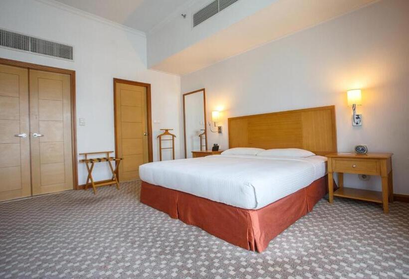 اتاق لوکس, The Linden Suites