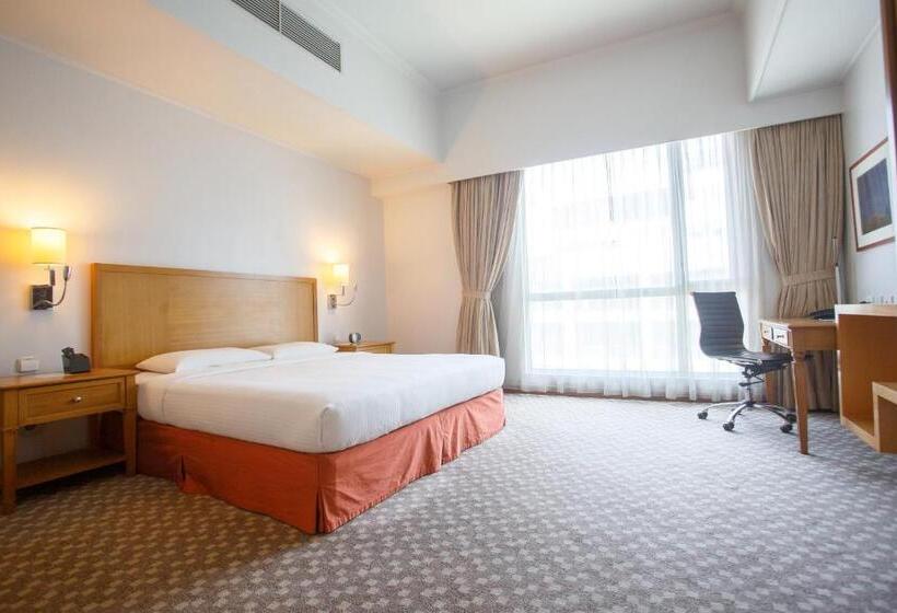 اتاق لوکس, The Linden Suites