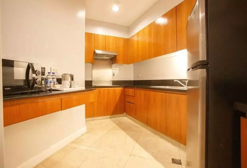 3 Bedroom Suite, The Linden Suites