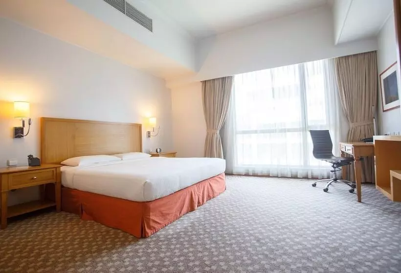 اتاق لوکس, The Linden Suites