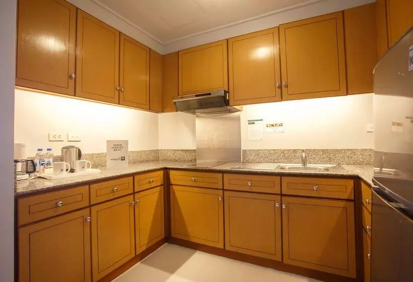 آپارتمان پریمیوم 1 خوابه, The Linden Suites