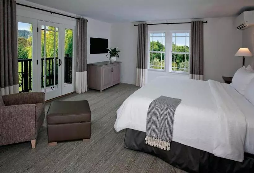 キングサイズベッド、ビュー付きデラックスルーム, Wine Country Inn & Cottages Napa Valley