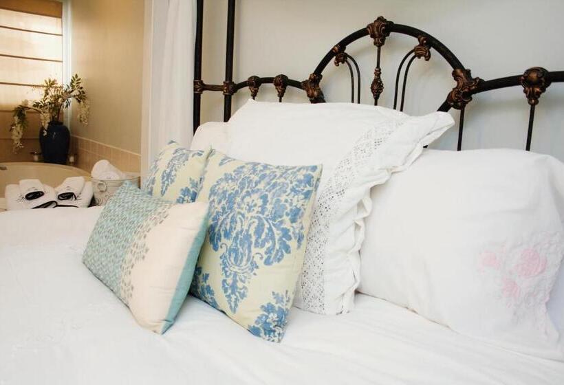Люкс Кровать Кинг, Woodstock Inn Bed & Breakfast