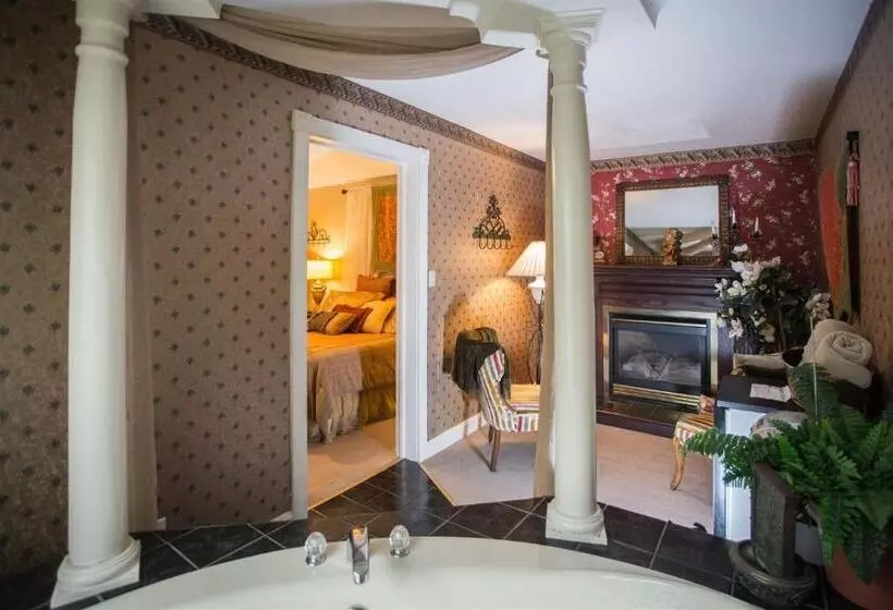 身障者適用キングサイズベッドルーム, Woodstock Inn Bed & Breakfast