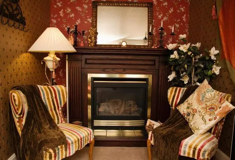 身障者適用キングサイズベッドルーム, Woodstock Inn Bed & Breakfast