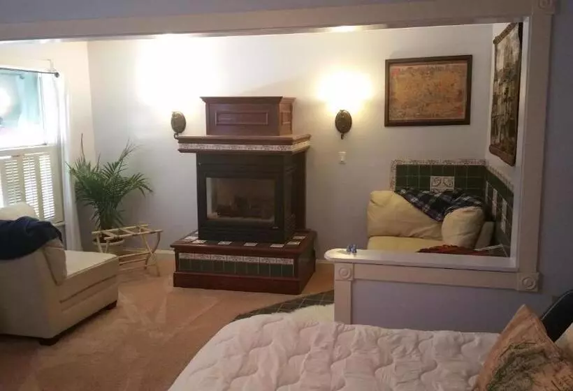 キングサイズベッドのスーペリアルーム, Woodstock Inn Bed & Breakfast