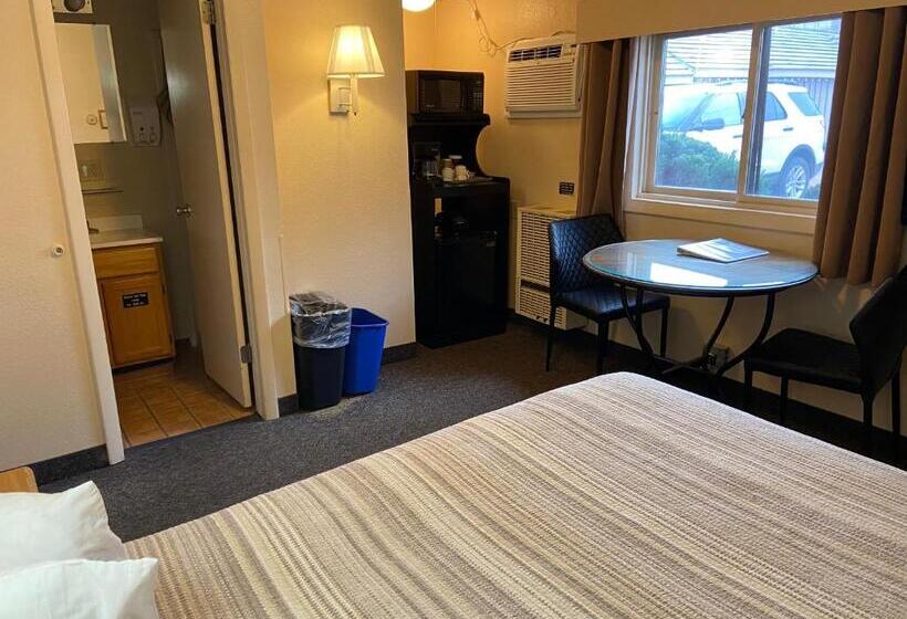 غرفة إقتصادية, Woodland Motel