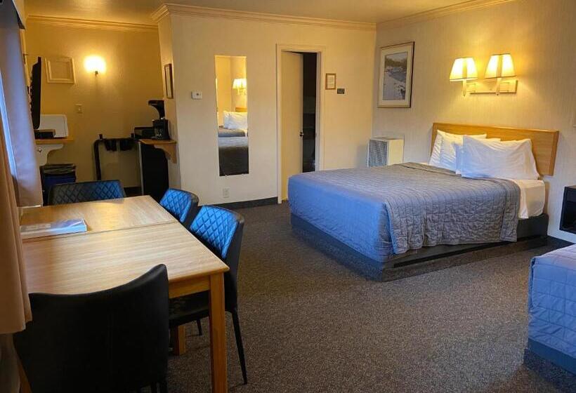 غرفة ديلوكس, Woodland Motel