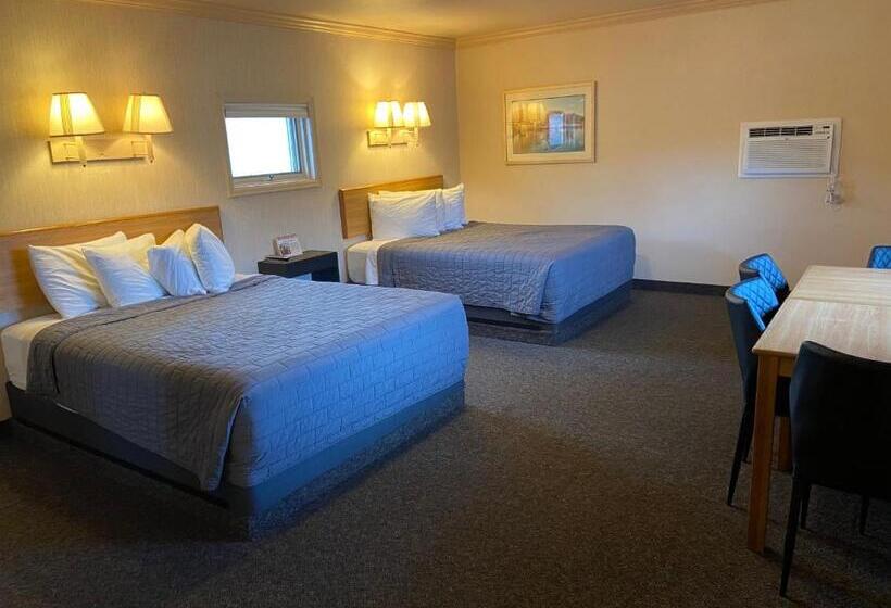 غرفة ديلوكس, Woodland Motel