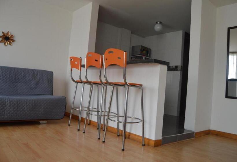 スタンダードスタジオ, Oporto 83