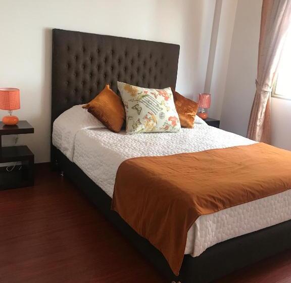 スタンダードルーム, Oporto 83