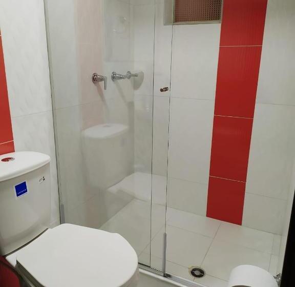 スタンダードシングルルーム, Oporto 83