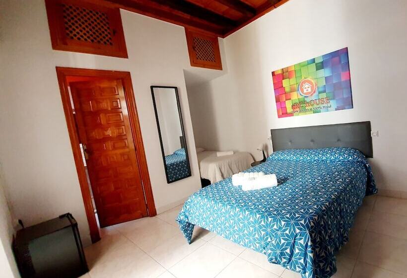 اتاق استاندارد, Arc House Cordoba