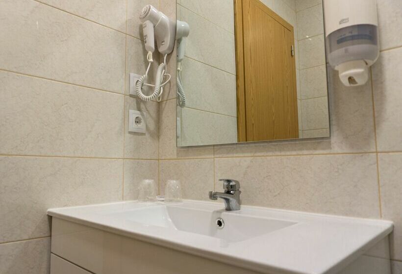 اتاق استاندارد یک نفره, Residencial Do Areeiro