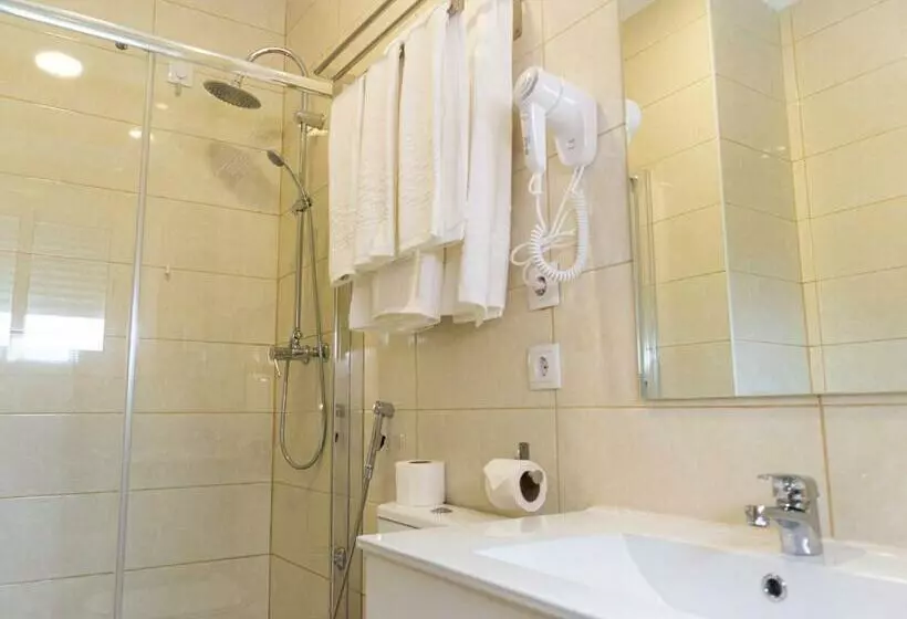 スタンダードトリプルルーム, Residencial Do Areeiro