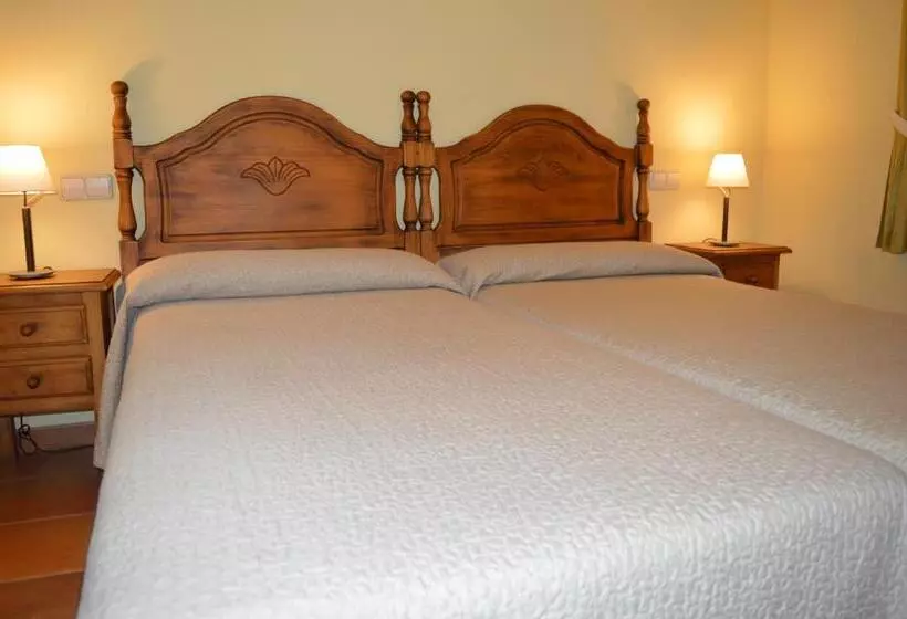 اتاق استاندارد, Hostal Revinuesa