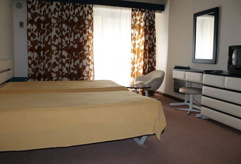 스탠다드 싱글 룸, Barra