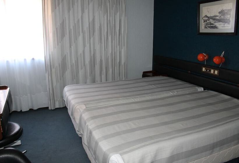 스탠다드 싱글 룸, Barra