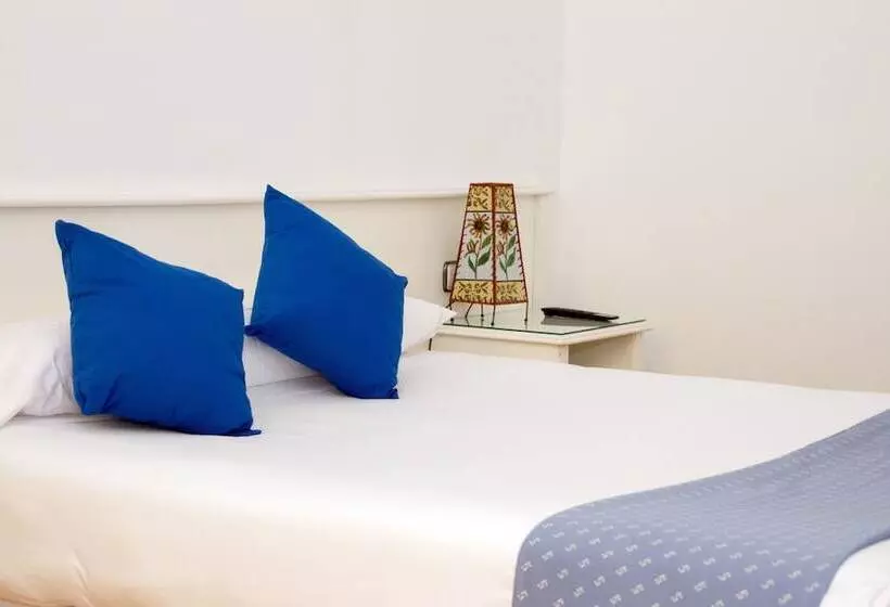 اتاق استاندارد سه نفره, Madrid Parla