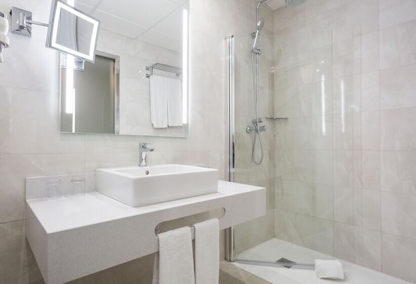 シングルデラックスルーム, Best Front Maritim