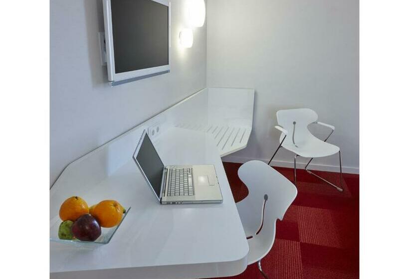 اتاق استاندارد, Maciá Granada Five Senses Rooms & Suites