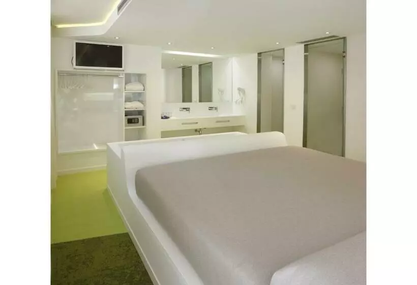 سوئیت جونیور با تراس, Maciá Granada Five Senses Rooms & Suites