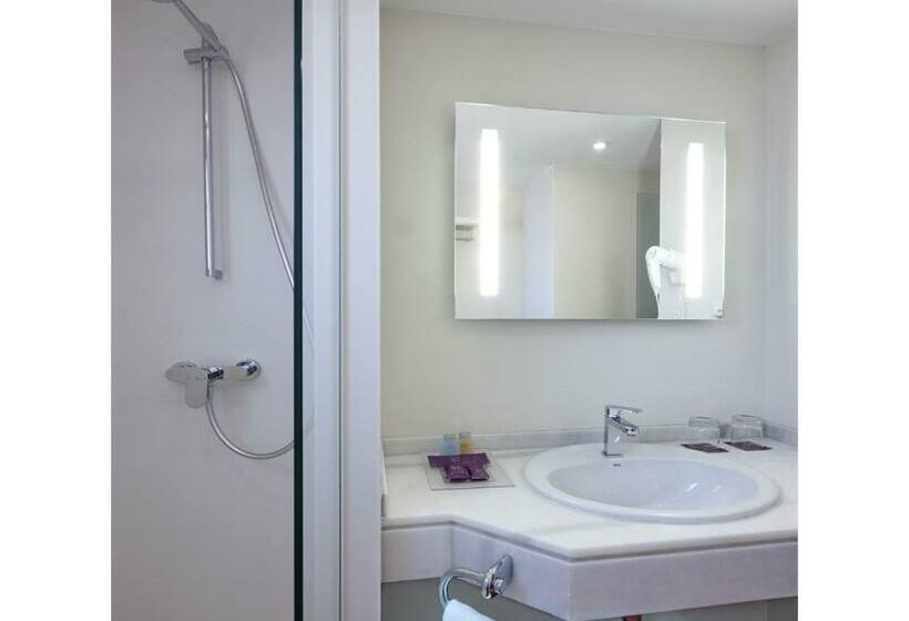 آپارتمان یک خوابه با دری مشترک که هال را جدا می کند., Maciá Granada Five Senses Rooms & Suites