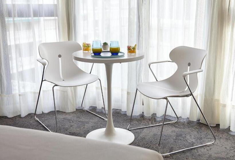 اتاق استاندارد, Maciá Granada Five Senses Rooms & Suites