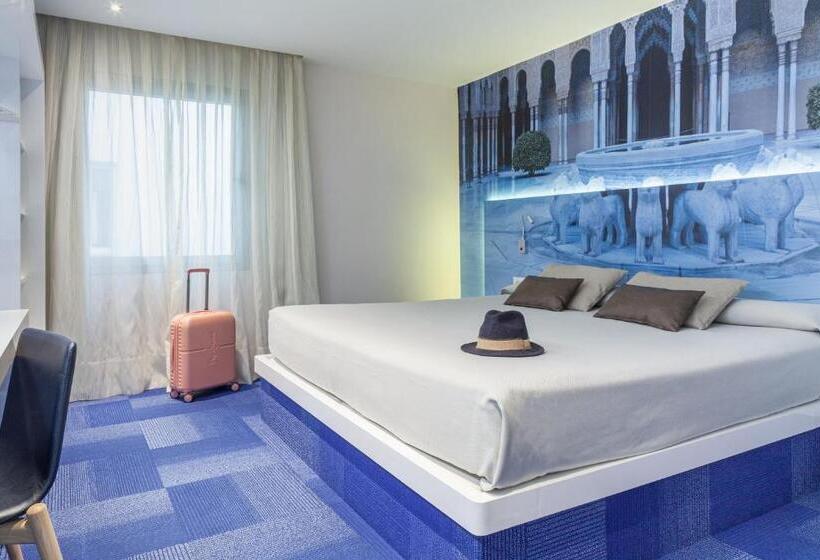 سوئیت جونیور خانوادگی, Maciá Granada Five Senses Rooms & Suites