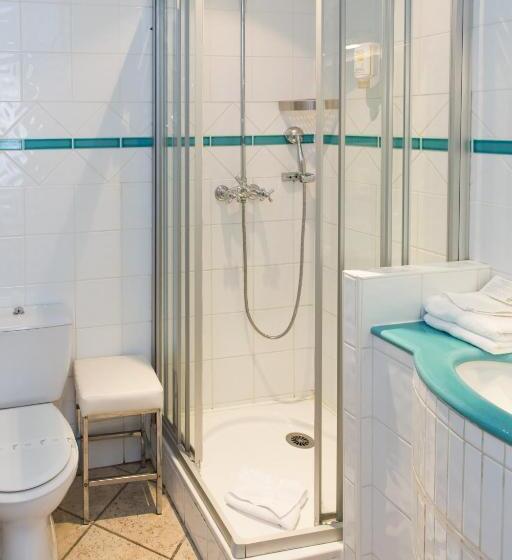 اتاق کلاسیک, Le Clocher De Rodez Centre Gare