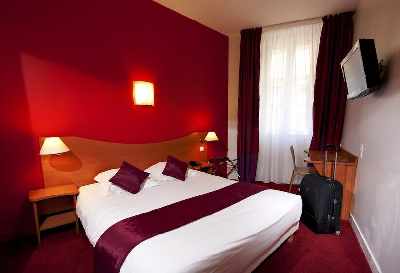 اتاق کلاسیک یک تخته, Le Clocher De Rodez Centre Gare