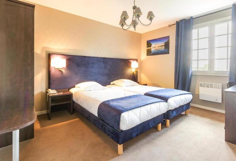 Номер Superior, Logis Hôtel Restaurant Des Châteaux