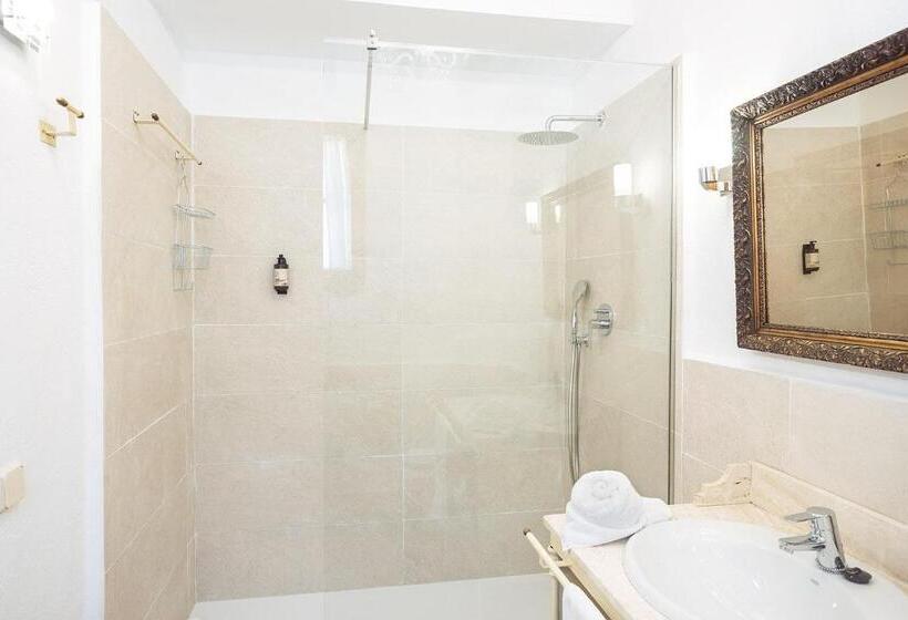 テラス付きスタンダードルーム, Nord