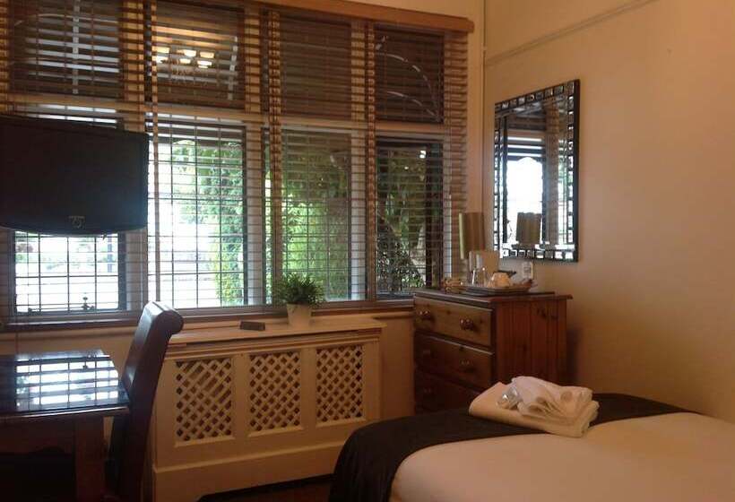 Номер Стандарт, Oak Lodge