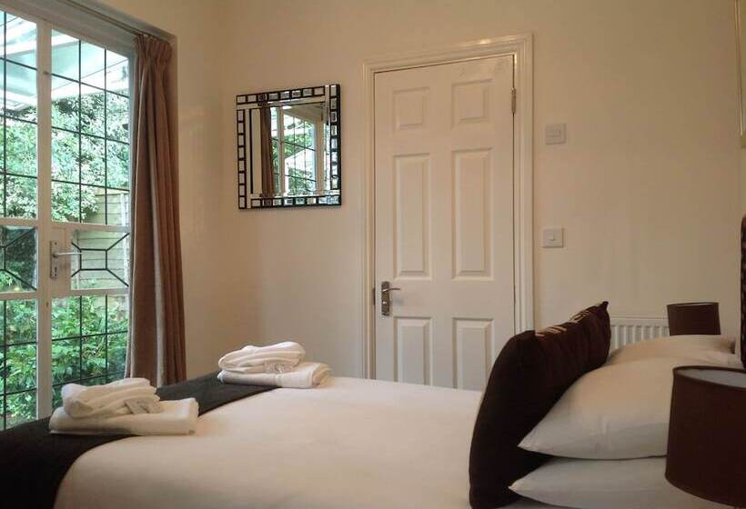 Номер Стандарт, Oak Lodge