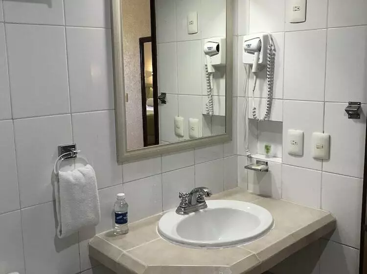 سوییت اجرایی, Olas Altas Inn Hotel & Spa