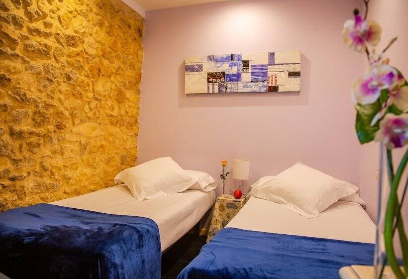 غرفة قياسية رباعية, Palacio De La Viñona