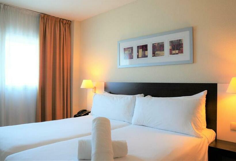 اتاق استاندارد, Port Feria Valencia