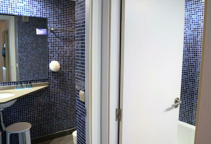 اتاق استاندارد, Port Feria Valencia