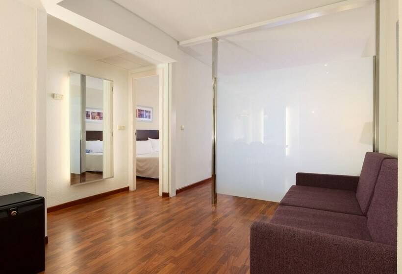 اتاق استاندارد, Port Feria Valencia