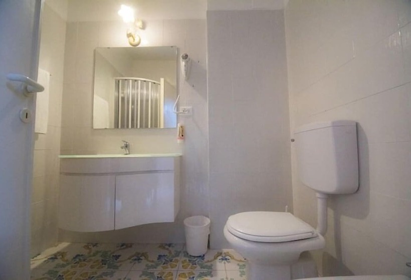 스탠다드 스튜디오, Residence Villa San Giovanni