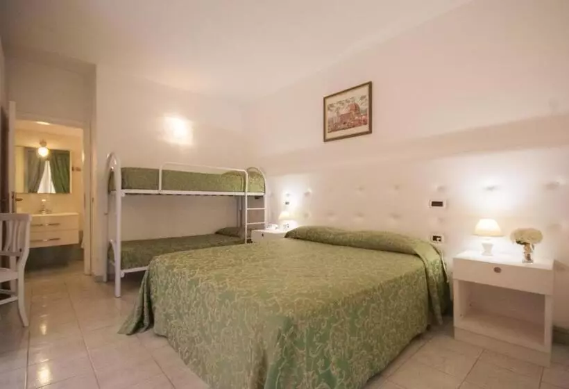 スーペリアスタジオ, Residence Villa San Giovanni