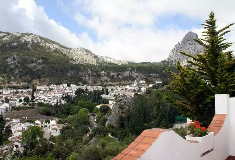 Huoneisto 2 Makuuhuonetta, Villa Turistica De Grazalema