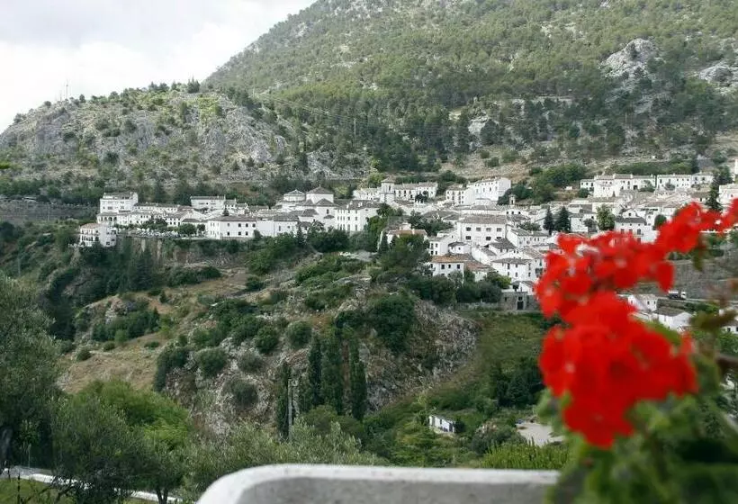 Huoneisto 2 Makuuhuonetta, Villa Turistica De Grazalema
