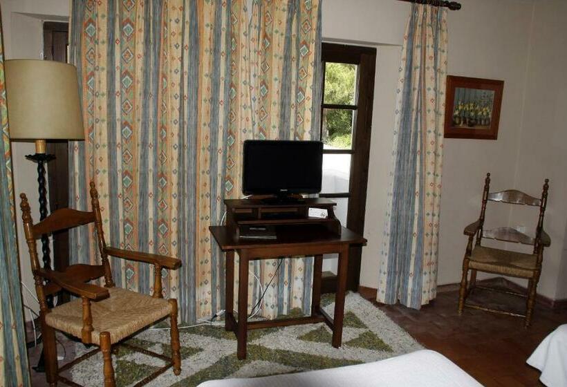 Апартаменты 2 Спальни, Villa Turistica De Grazalema