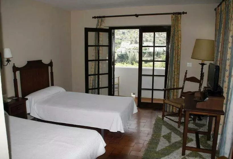 Standard Yhden Hengen Huone, Villa Turistica De Grazalema