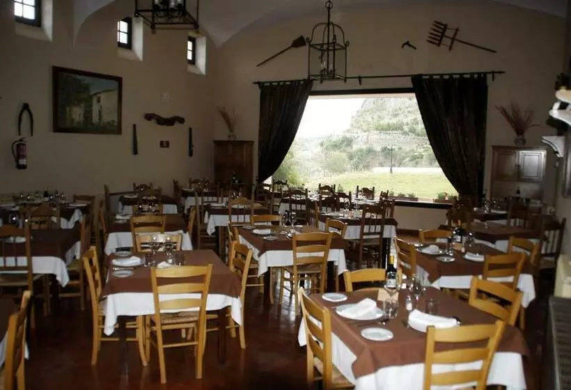 Standard-huone Sisäpuolella, Villa Turistica De Grazalema