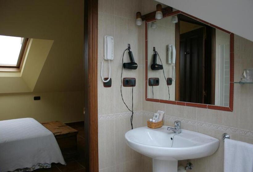 غرفة عائلية, Somonte