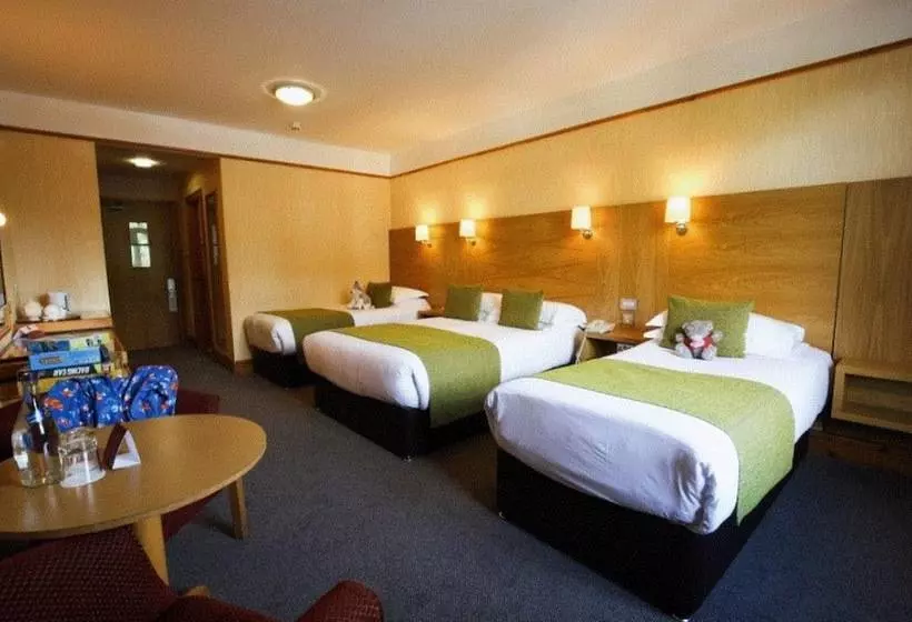 ファミリールーム, Tullamore Court