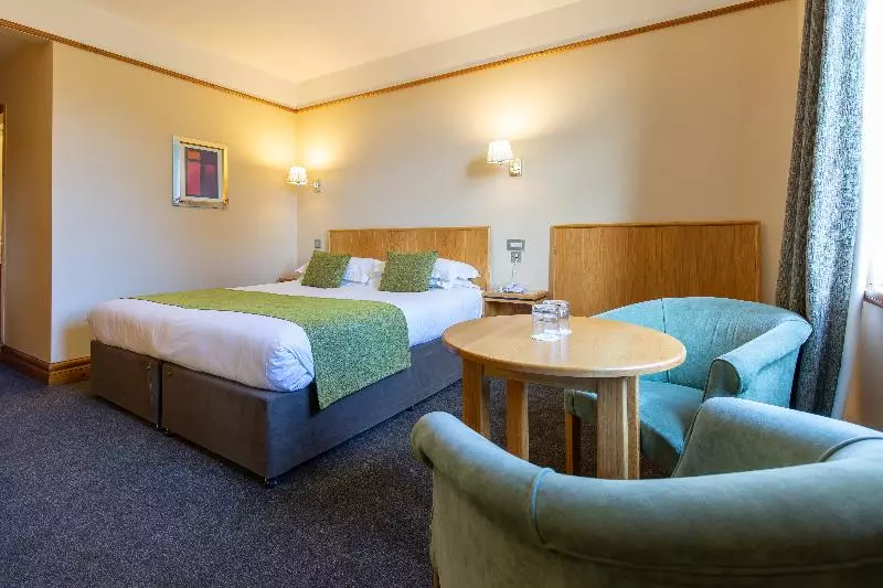 クラシックシングルルーム, Tullamore Court